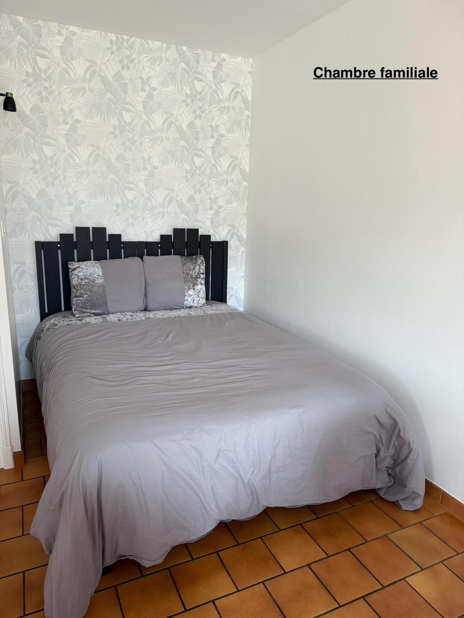 Parc De La Charmille Bed & Breakfast Saint-Etienne-sur-Reyssouze ภายนอก รูปภาพ